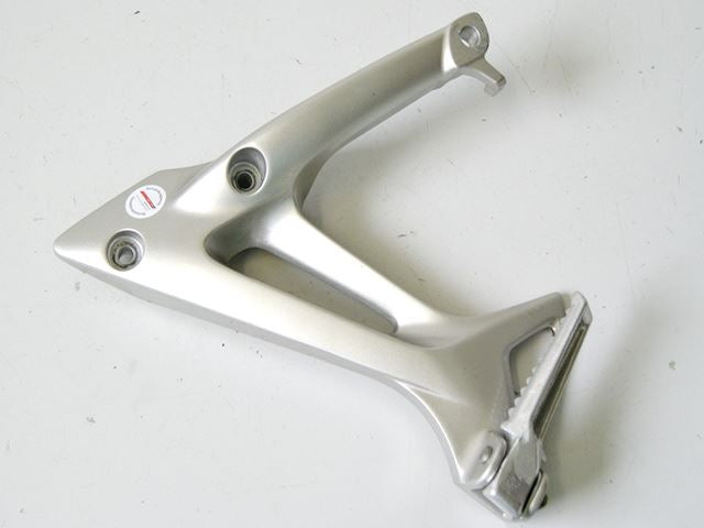 HONDA VFR 800 RC46 CVTEC FUßRASTENANLAGE SOZIUS LINKS HALTER FUßRASTE