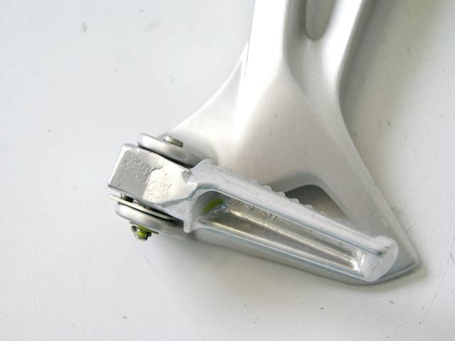 HONDA VFR 800 RC46 CVTEC FUßRASTENANLAGE SOZIUS LINKS HALTER FUßRASTE