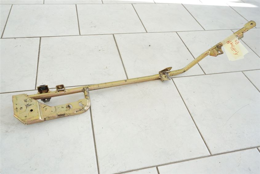 HONDA CN 250 MF02 HELIX SOPORTE ESTRIBERA DERECHA TIRANTE SOPORTE TUBO BASTIDOR