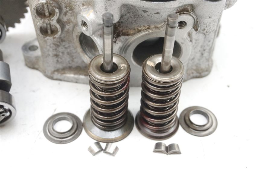 HONDA CN 250 MF02 HELIX CULATA ÁRBOL DE LEVAS