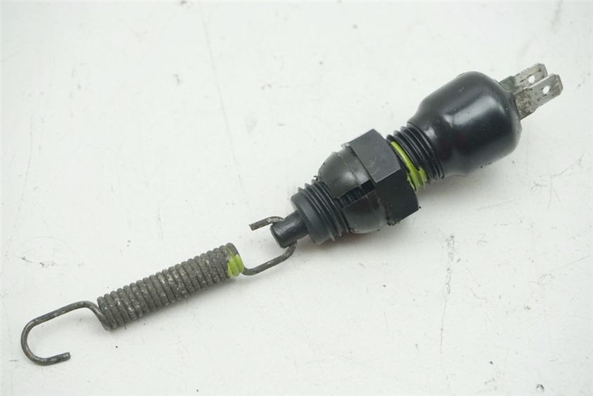 SUZUKI GS 500 E GM51B REAR BRAKE LIGHT SWITCH