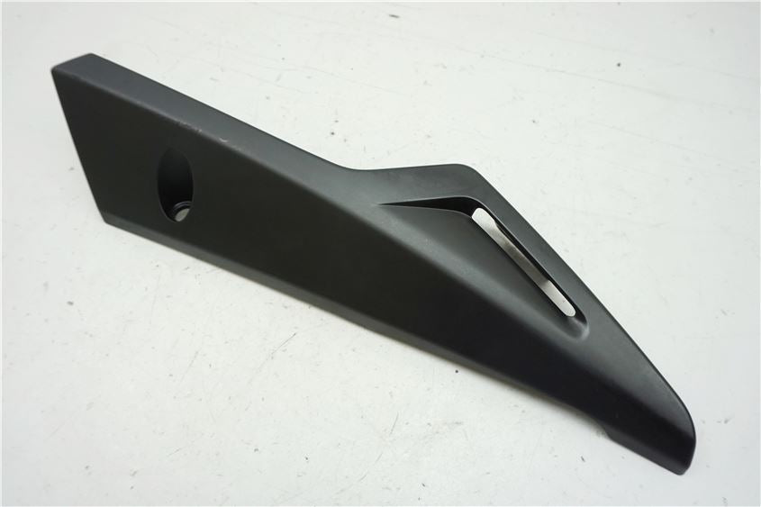 YAMAHA FZ8 N RN25 CARENADO BAJO DERECHO CUBIERTA TAPA QUILLA