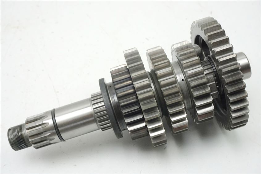 YAMAHA MT01 RP12 GEARBOX OUTPUT SHAFT GEAR