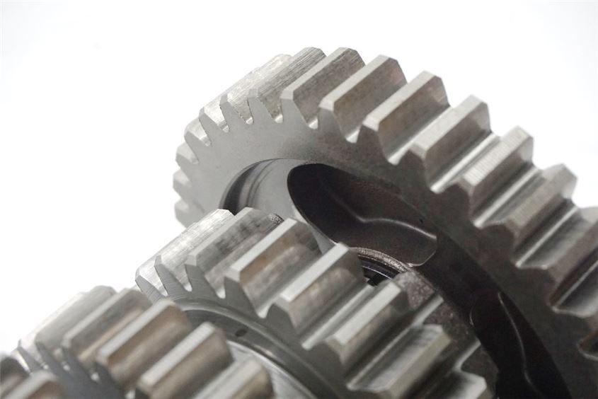 YAMAHA MT01 RP12 GEARBOX OUTPUT SHAFT GEAR