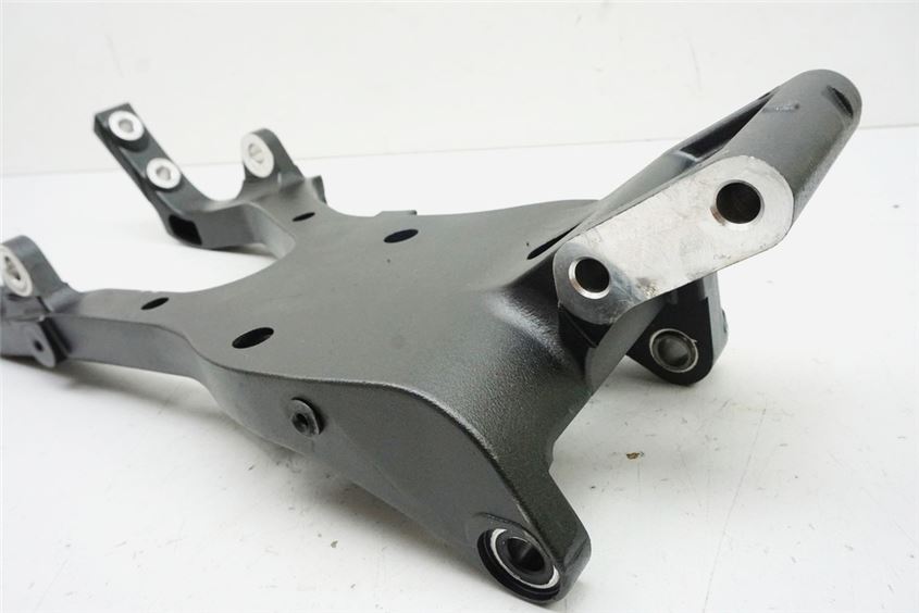 YAMAHA MT01 RP12 RAHMEN UNTERZUG UNTEN HILFSRAHMEN FRAME