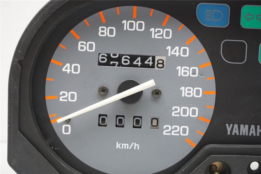 YAMAHA XJ 600 S 4BRA DIVERSION CUADRO DE INSTRUMENTOS VELOCÍMETRO