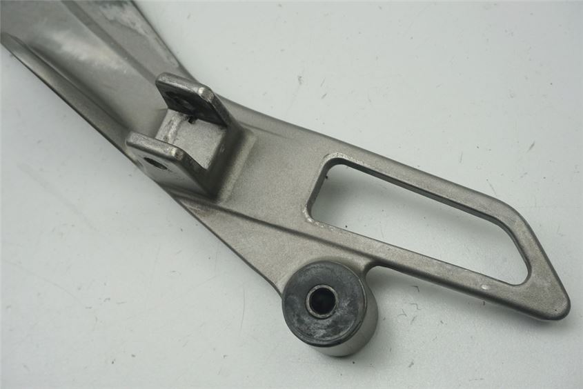HONDA CBF 1000 ABS SC58 PLACA REPOSAPIÉS IZQUIERDA SOPORTE REPOSAPIÉS