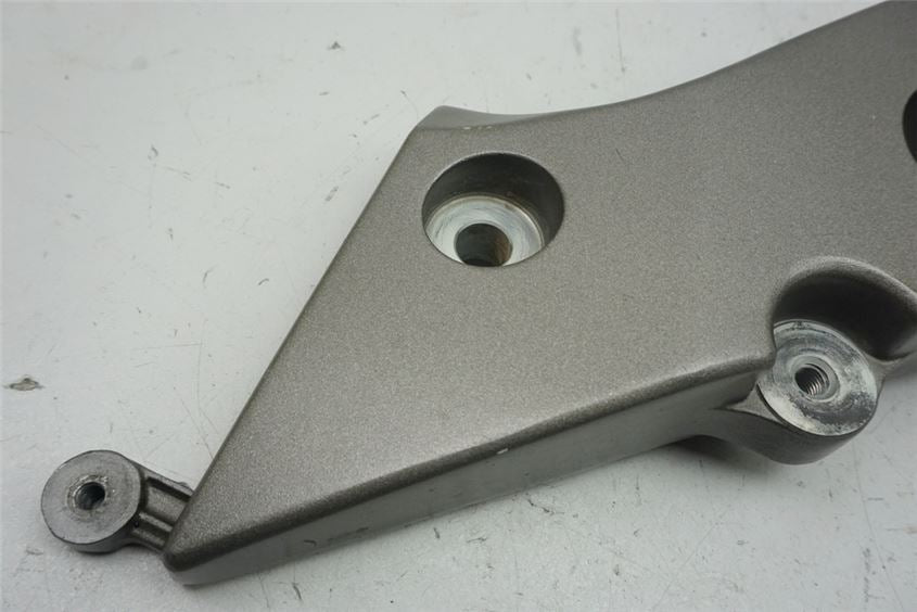 HONDA CBF 1000 ABS SC58 SOPORTE PLACA POSAPIÉS DERECHO PLACA DE MONTAJE