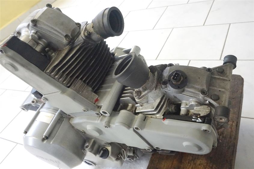DUCATI 750 SS ie MOTOR ENGINE KURBELWELLE ZYLINDERKOPF GETRIEBE 22859 KM