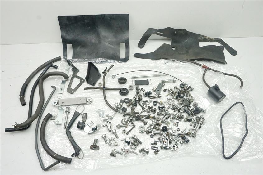 HONDA CBF 1000 ABS SC58 SCHRAUBEN & KLEINTEILE