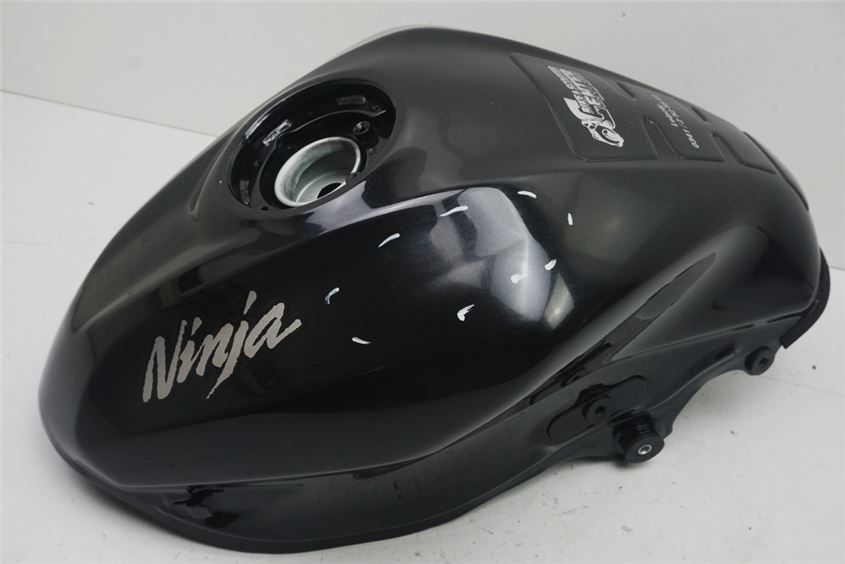 DEPÓSITO DE COMBUSTIBLE KAWASAKI BX 125 A NINJA