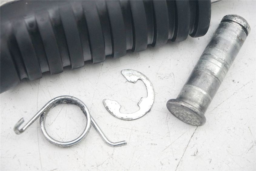 KAWASAKI BX 125 A NINJA REPOSAPIÉS DELANTERO IZQUIERDO