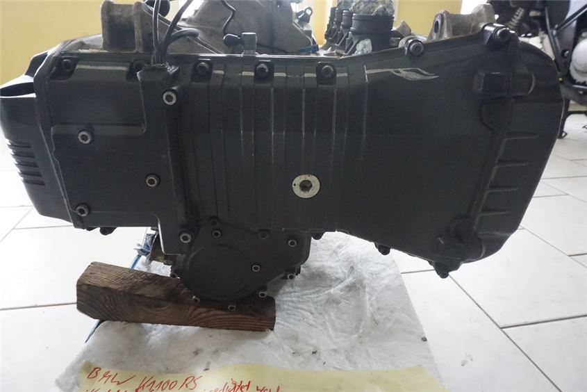 BMW K 1100 RS MOTOR ENGINE KURBELWELLE ZYLINDERKOPF