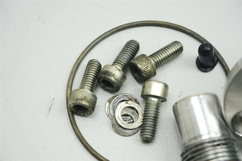 BMW K 1100 RS TORNILLO DE FIJACIÓN DEL BASCULANTE BULÓN DE FIJACIÓN DEL BASCULANTE PASADOR DE FIJACIÓN DEL BASCULANTE PERNO DE FIJACIÓN DEL BASCULANTE