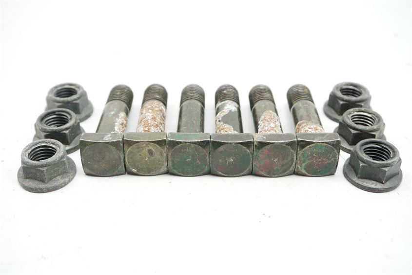 SUZUKI LS 650 NP41A/ B SAVAGE TORNILLOS FIJACIÓN CORONA TRASERA