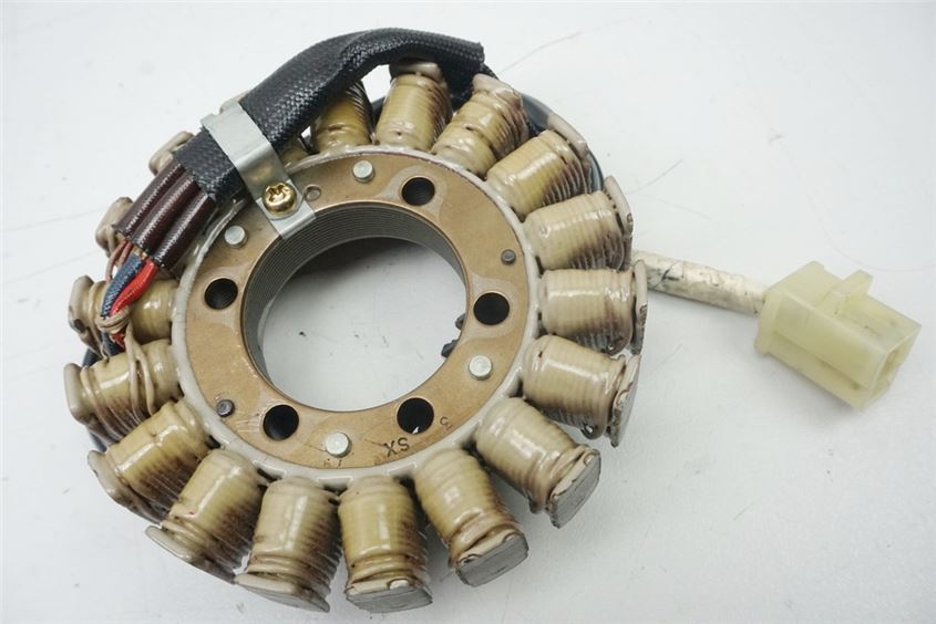 HONDA CB 500 PC32 LIMA ESTATOR ALTERNADOR - ORIGINAL