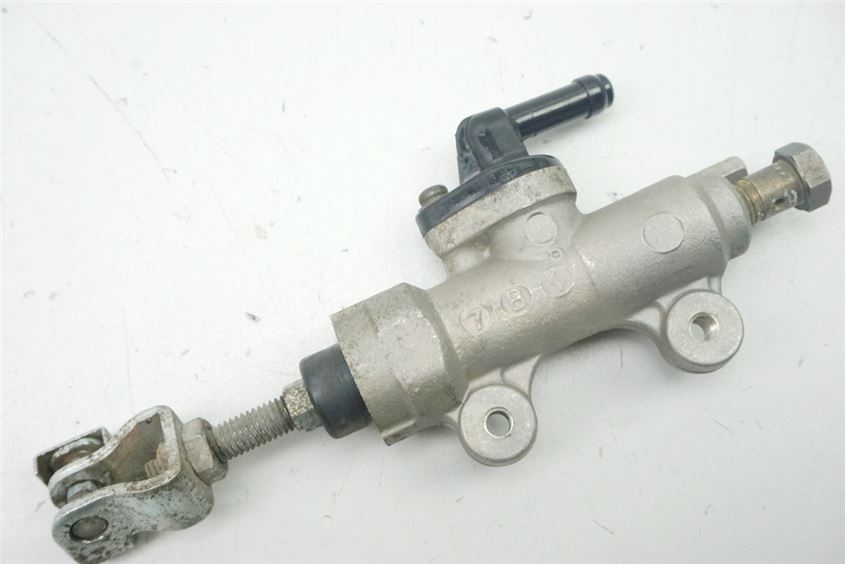HONDA CB 500 PC32 CILINDRO MAESTRO FRENO TRASERO BOMBA DE FRENO