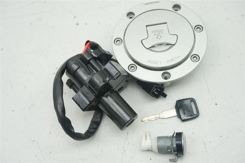 HONDA CB 500 PC32 SCHLOßSATZ ZÜNDSCHLOß TANKDECKEL