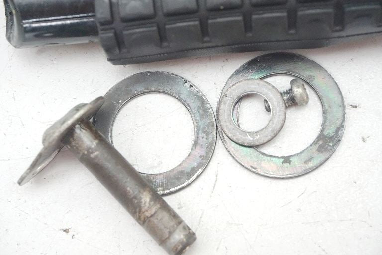 HONDA CB 500 PC32 ESTRIBERA ACOMPAÑANTE DERECHA FOOTREST