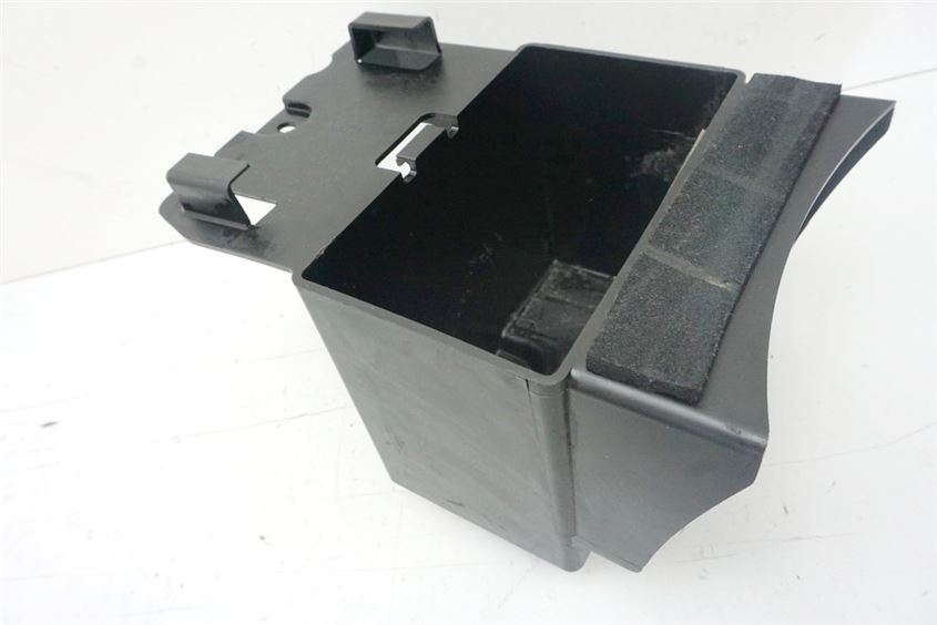 KAWASAKI VN 1500 CLASSIC TOURER VNT 50G BATTERIEKASTEN BATTERIEFACH