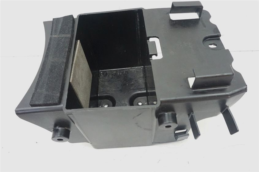 KAWASAKI VN 1500 CLASSIC TOURER VNT 50G BATTERIEKASTEN BATTERIEFACH