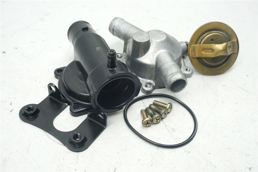 KAWASAKI VN 1500 CLASSIC TOURER VNT 50G THERMOSTAT EINFÜLLSTUTZEN THERMOSTATGEHÄUSE