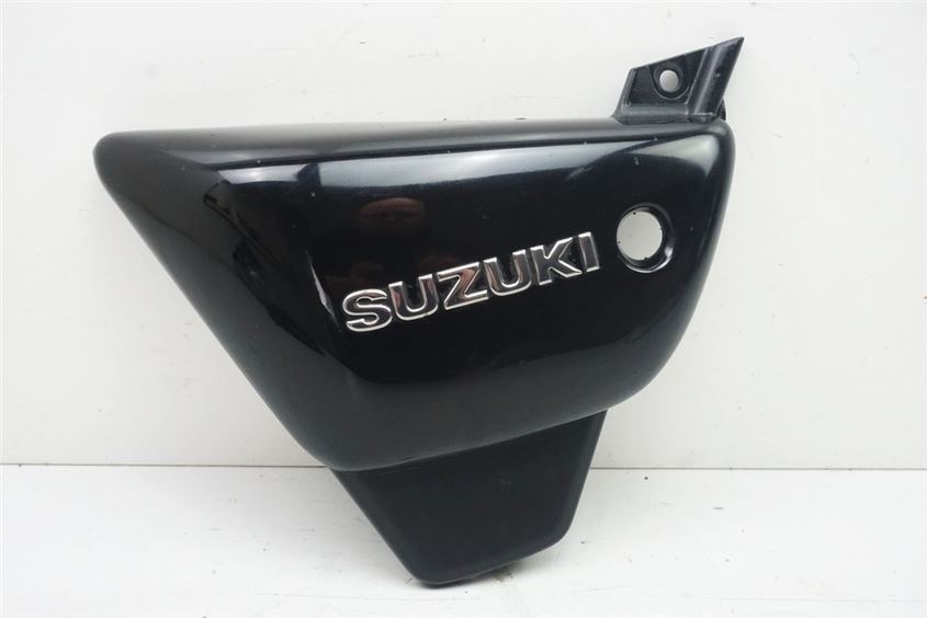 SUZUKI GZ 125 MARAUDER TAPA LATERAL IZQUIERDA CUBIERTA