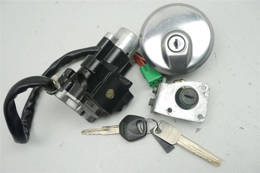 SUZUKI GZ 125 MARAUDER JUEGO DE CERRADURAS, BOMBÍN DE ARRANQUE, TAPA DE COMBUSTIBLE, 2 LLAVES