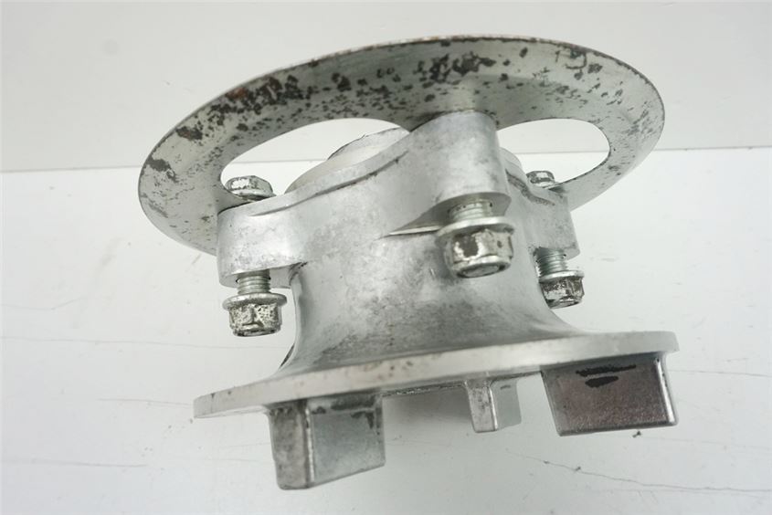 SUZUKI GZ 125 MARAUDER SPROCKET CARRIER SPROCKET MOUNT