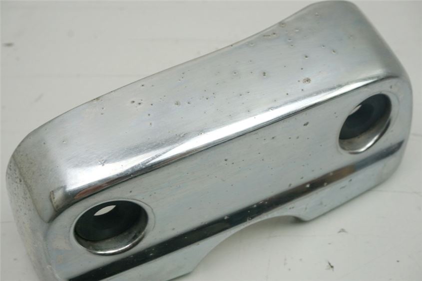 SUZUKI GZ 125 MARAUDER CUBIERTA DERECHA CULATA CUBIERTA CROMADA