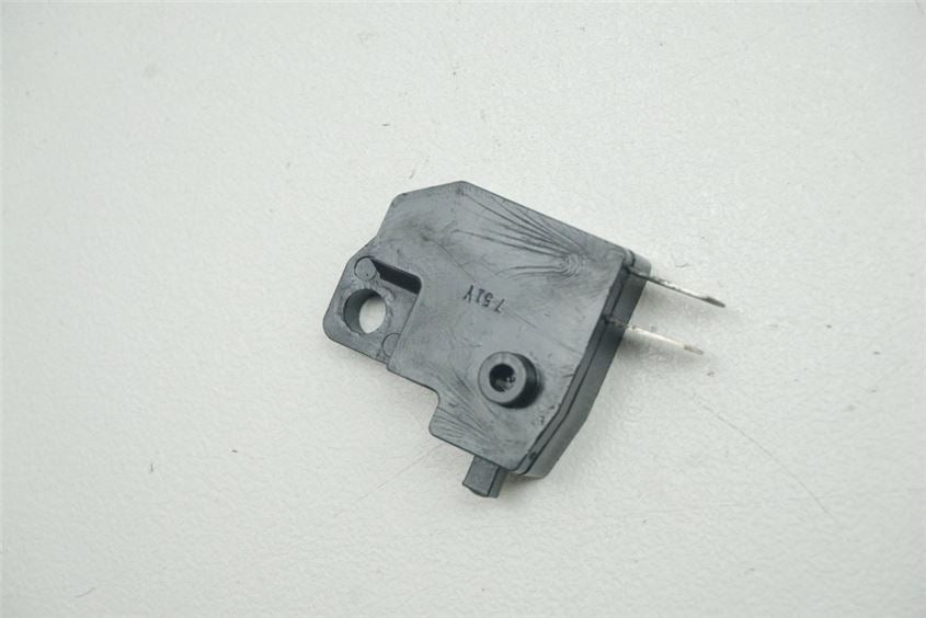 SUZUKI GZ 125 MARAUDER FRONT BRAKE LIGHT SWITCH