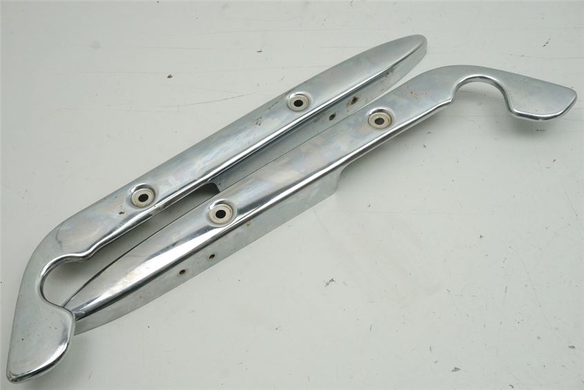 SUZUKI GZ 125 MARAUDER SOPORTE GUARDABARROS VIGUETA CUBIERTA TAPA EMBELLECEDOR