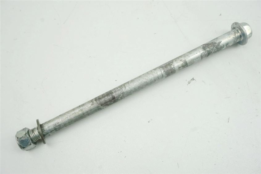 SUZUKI GZ 125 MARAUDER SWING ARM AXLE PIVOT