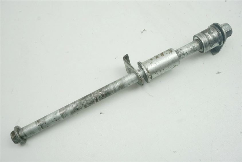 SUZUKI GZ 125 MARAUDER REAR AXLE SPINDLE AXLE SPACER SLEEVE