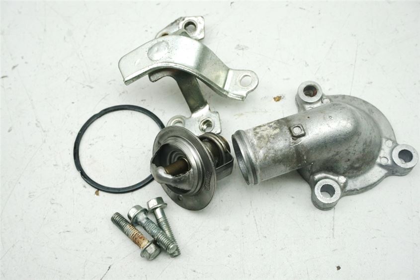 HONDA CBF 600 NABS PC38 TERMOSTATO CARCASA DEL TERMOSTATO