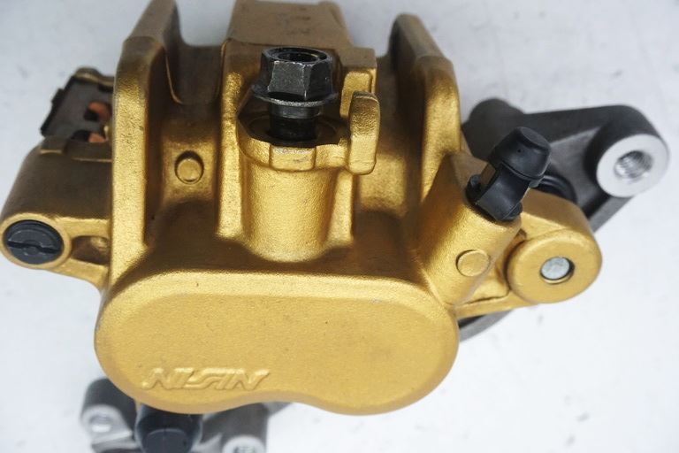 HONDA CBF 600 NABS PC38 PINZA DE FRENO DERECHA