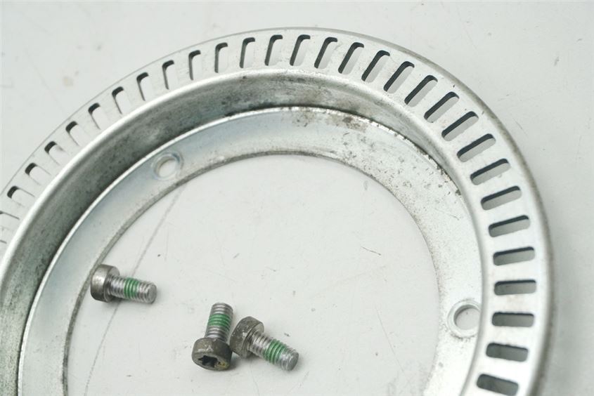 HONDA CBF 600 NABS PC38 ABS SENSORRING KRANZ RING VORN