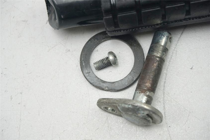 HONDA CBF 600 NABS PC38 ESTRIBERA TRASERA DERECHA FOOTREST