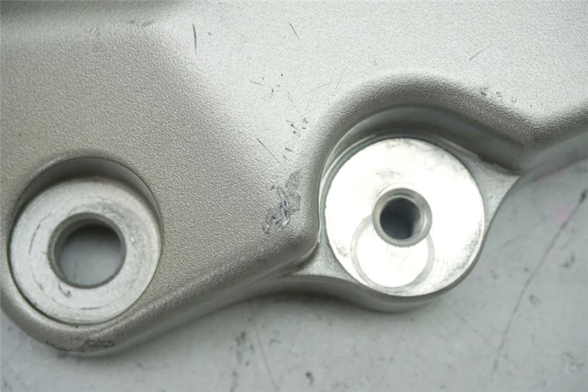 HONDA CBF 600 NABS PC38 BRACKET FOOTREST PLATE FRAME CARRIER AXLE