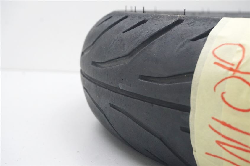 Keine Angaben REIFEN DUNLOP TT 900 F - 100/80 - 17 (52S) DOT 2819