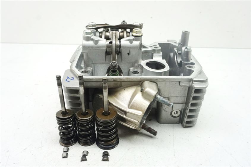 HONDA XL 600 PD06 TRANSALP CULATA TRASERA VÁLVULAS BALANCINES