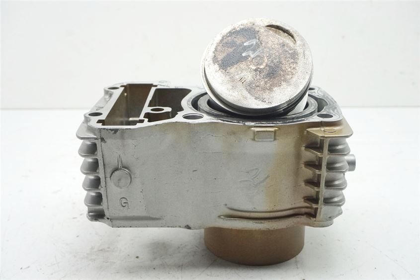 HONDA XL 600 PD06 TRANSALP CILINDRO Y PISTÓN TRASERO