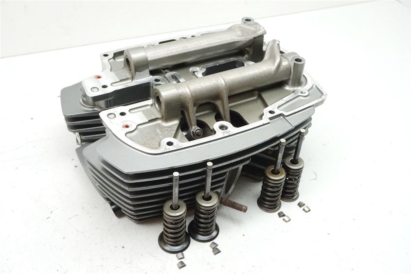 YAMAHA MT01 RP12 ZYLINDERKOPF HINTEN VENTILE LAGERBOCK KIPPHEBEL