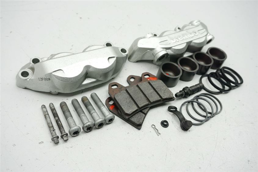 DUCATI MONSTER 1100 EVO ABS M5 PINZA DE FRENO DERECHA BREMBO