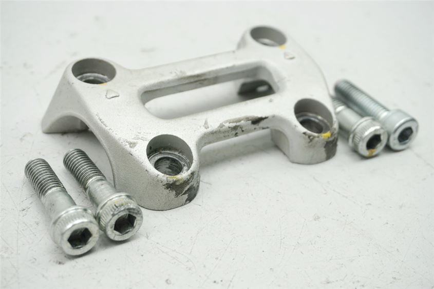 DUCATI MONSTER 1100 EVO ABS M5 LENKERKLEMMUNG OBEN RISER HALTER LENKER