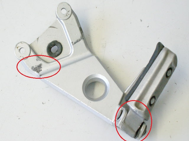 HONDA NSR 125 JC22 FUßRASTENANLAGE SOZIUS LINKS
