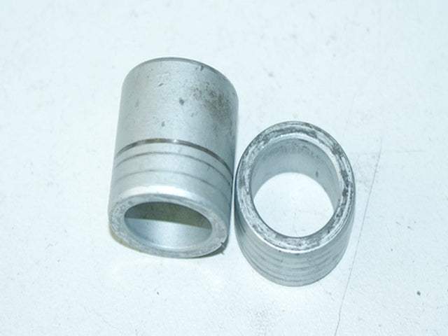 HONDA CBF 600 S ABS PC43 SPACER SLEEVES WHEEL FRONT