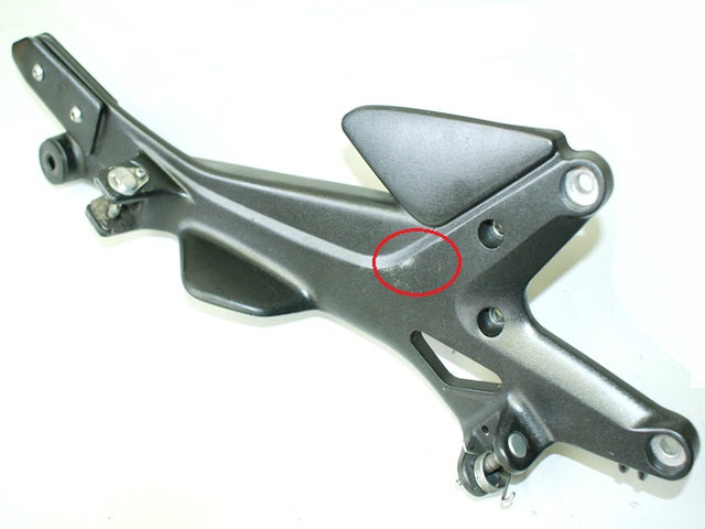 HONDA CBF 600 S ABS PC43 SOPORTE DE ESTRIBERA TRASERA