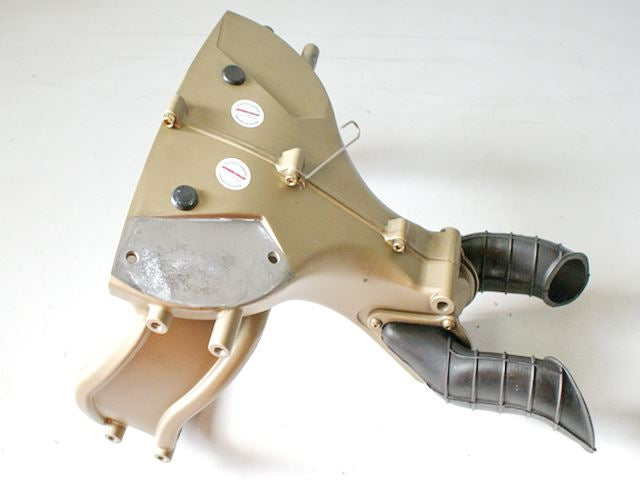 DUCATI 944 ST2 VERKLEIDUNGSHALTER TRÄGER HALTER
