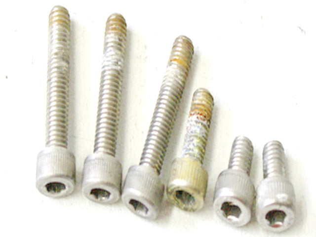 DUCATI 944 ST2 TORNILLOS TAPA DEPÓSITO